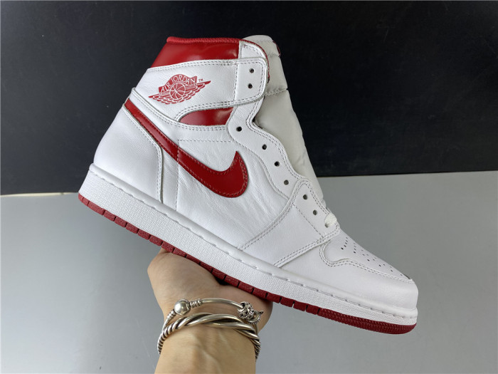 air jordan 1 retro high og “metallic red” 555088-103