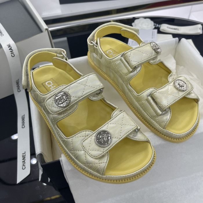 chane* sandal25