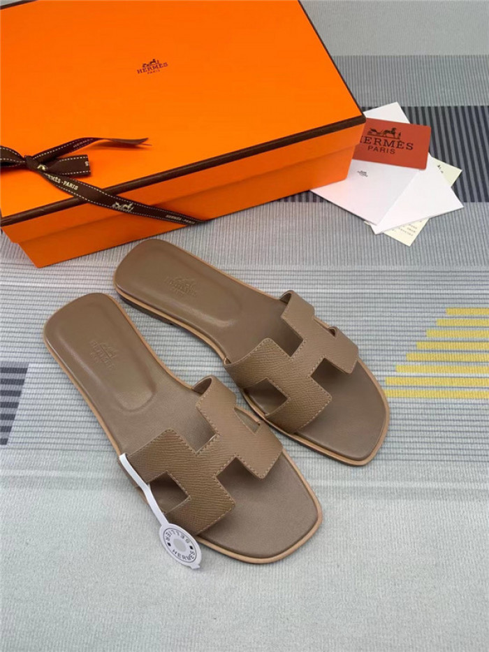 herme* sandal h50