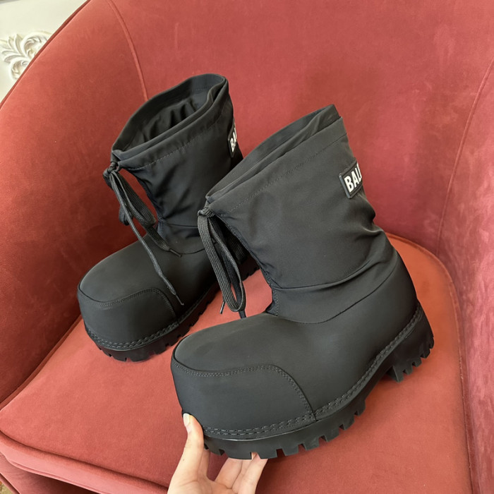 BALENCIAG* BOOT 217