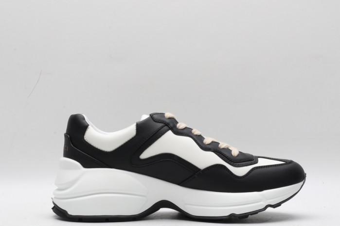 G*u*i* trainer sneaker 85