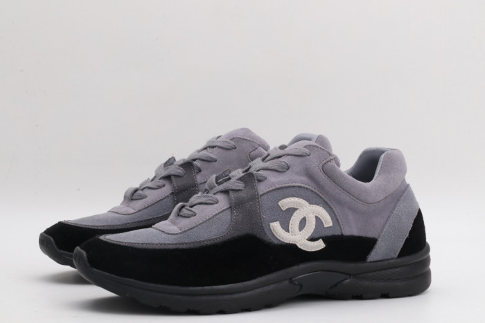 chane* snekaers c000007