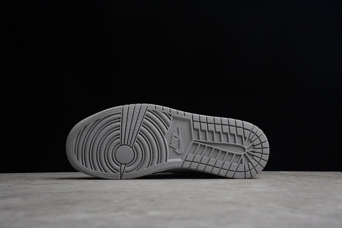 air jordan 1 mid light smoke grey 554724-078