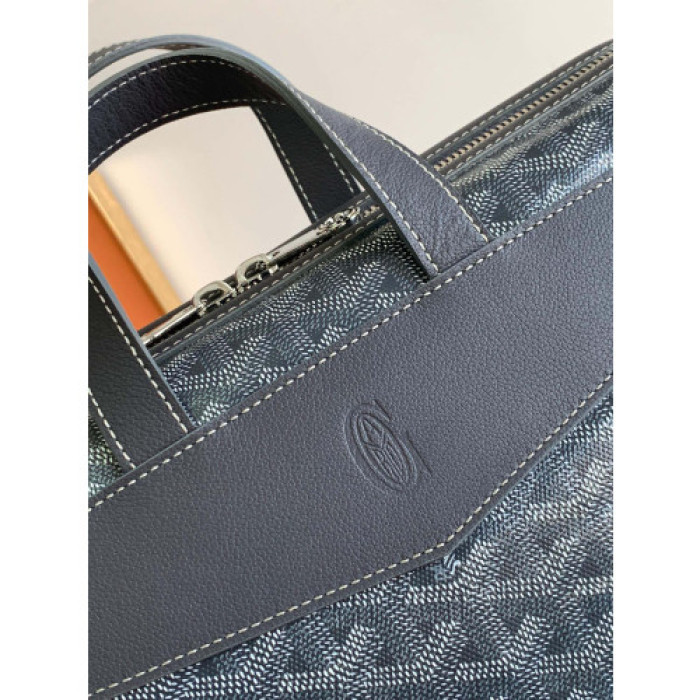G0yard bag 26