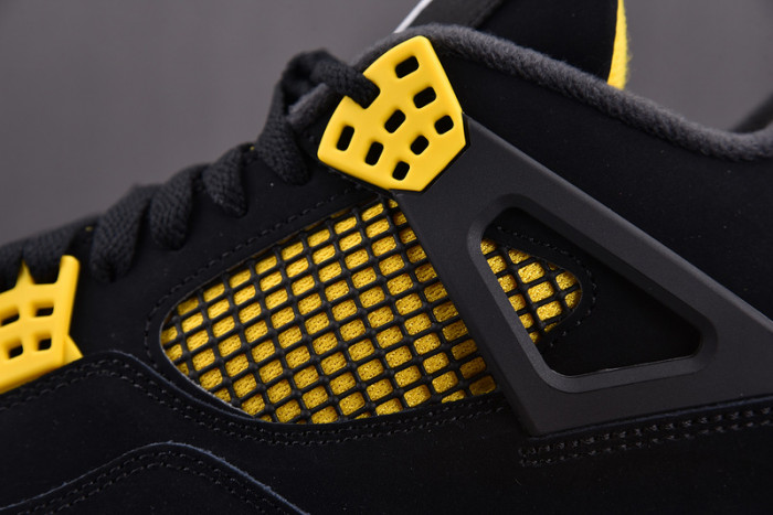 air jordan 4 retro "thunder" dh6927-017