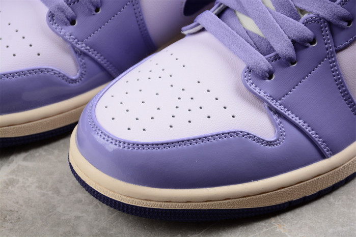 air jordan 1 mid se chenille sky j light purple (women