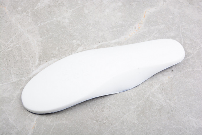 air jordan 11 velvet “midnight navy” ar0715-441