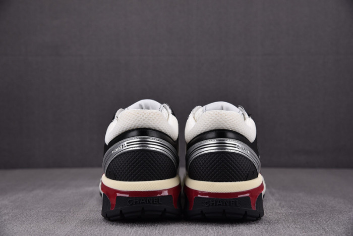 chane* snekaers c0000015