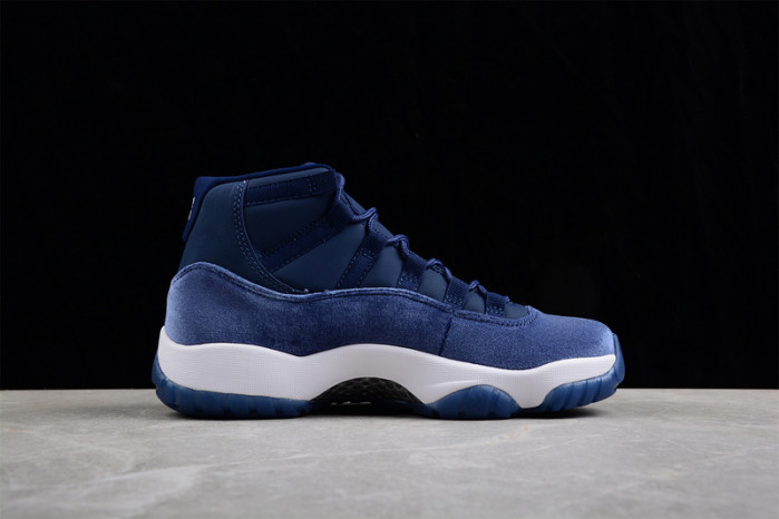 air jordan 11 velvet “midnight navy” ar0715-441