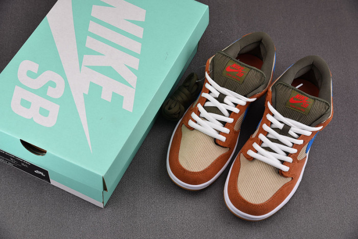 nike sb dunk low corduroy dusty peach bq6817-201