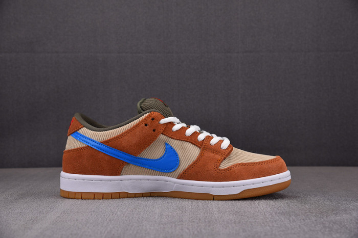nike sb dunk low corduroy dusty peach bq6817-201