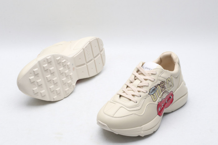 G*u*i* trainer sneaker 90