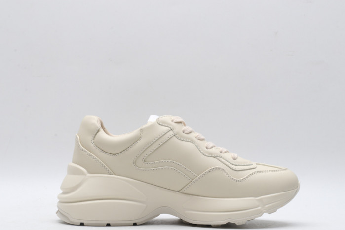 G*u*i* trainer sneaker 90