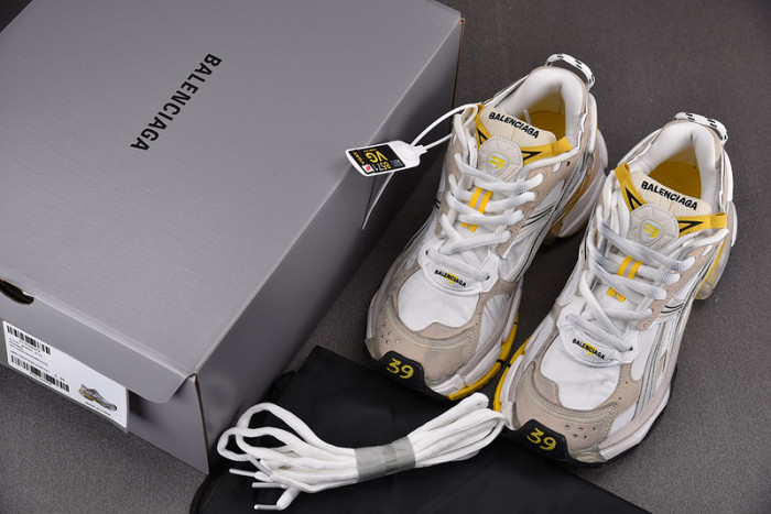 Ba*len*cia*ga runner w3rny9170