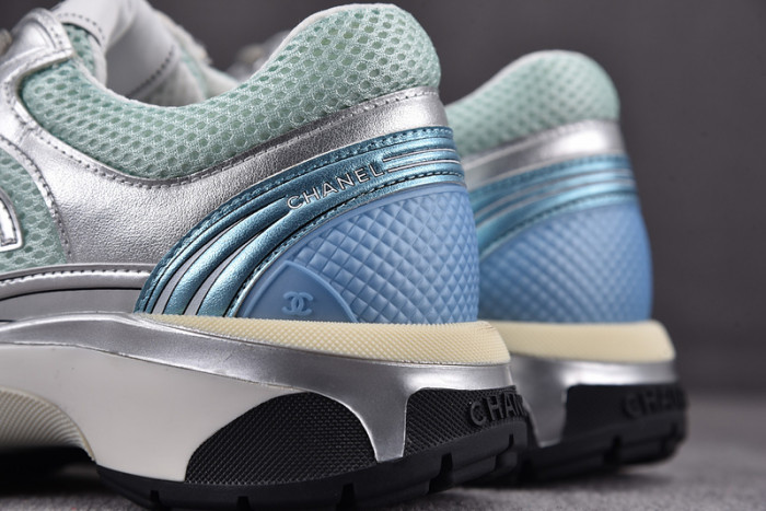 chane* snekaers c0000017