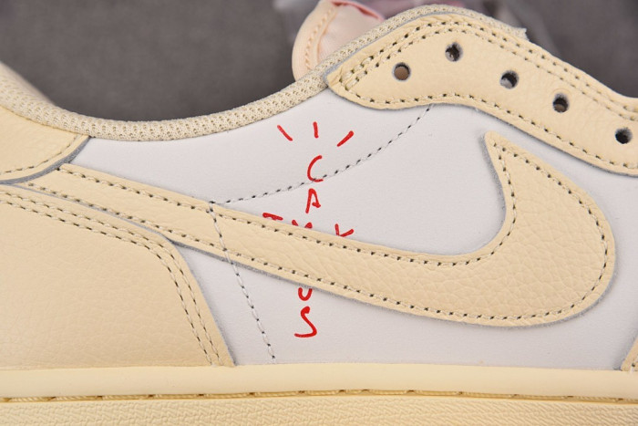 AIR JORDAN 1 RETRO LOW OG SP TRAVIS SCOTT SHY PINK IQ7604-100